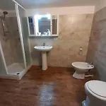 Garden House Q4527 *