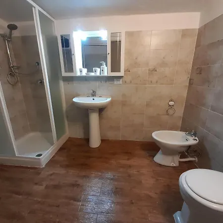 Garden House Q4527 *