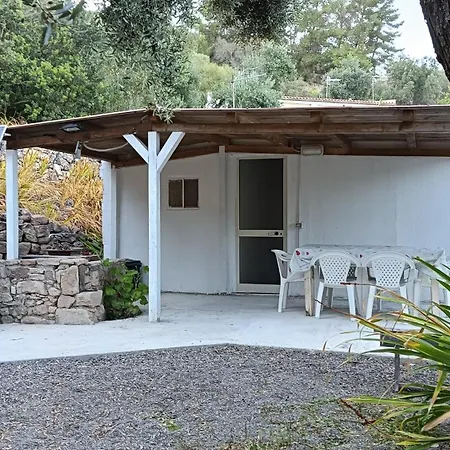Tatil Evi Garden House Q4527 Carloforte (Isola di San Pietro)
